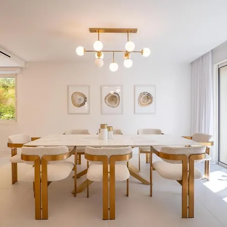 Camille By Winsome Destination Villa *