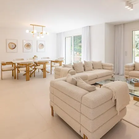 Camille By Winsome Destination Villa